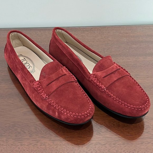 NIB Tod's Gommino Suede Loafers - Picture 4 of 15